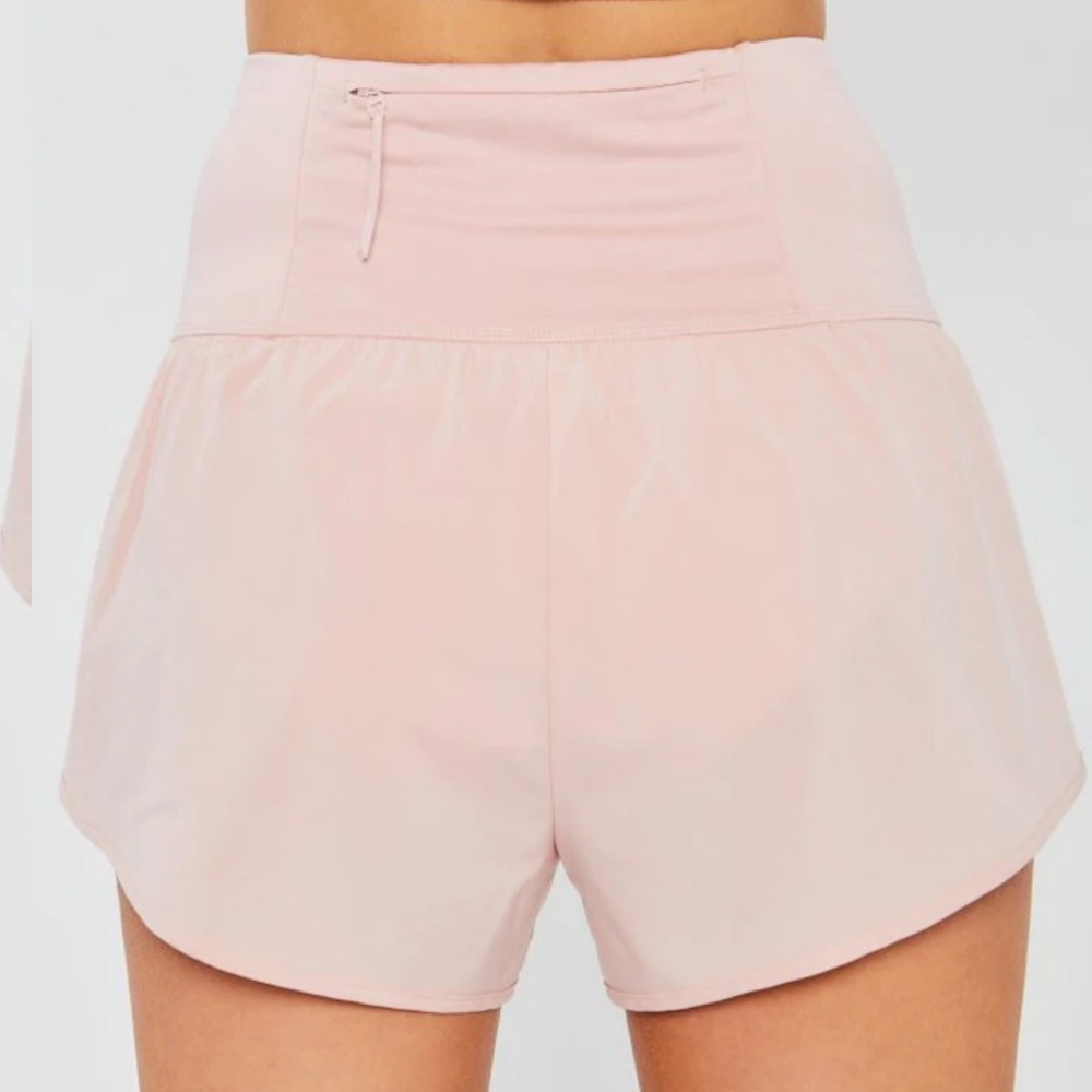 Back Pocket Short - Picture 2 of 3